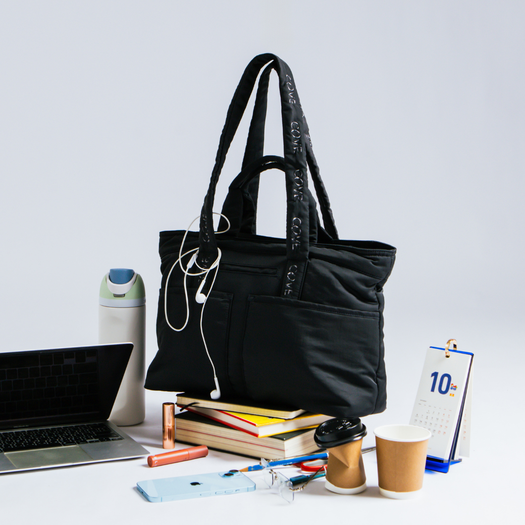 Puffy Daytrip Tote - รองรับ Laptop 15 นิ้ว