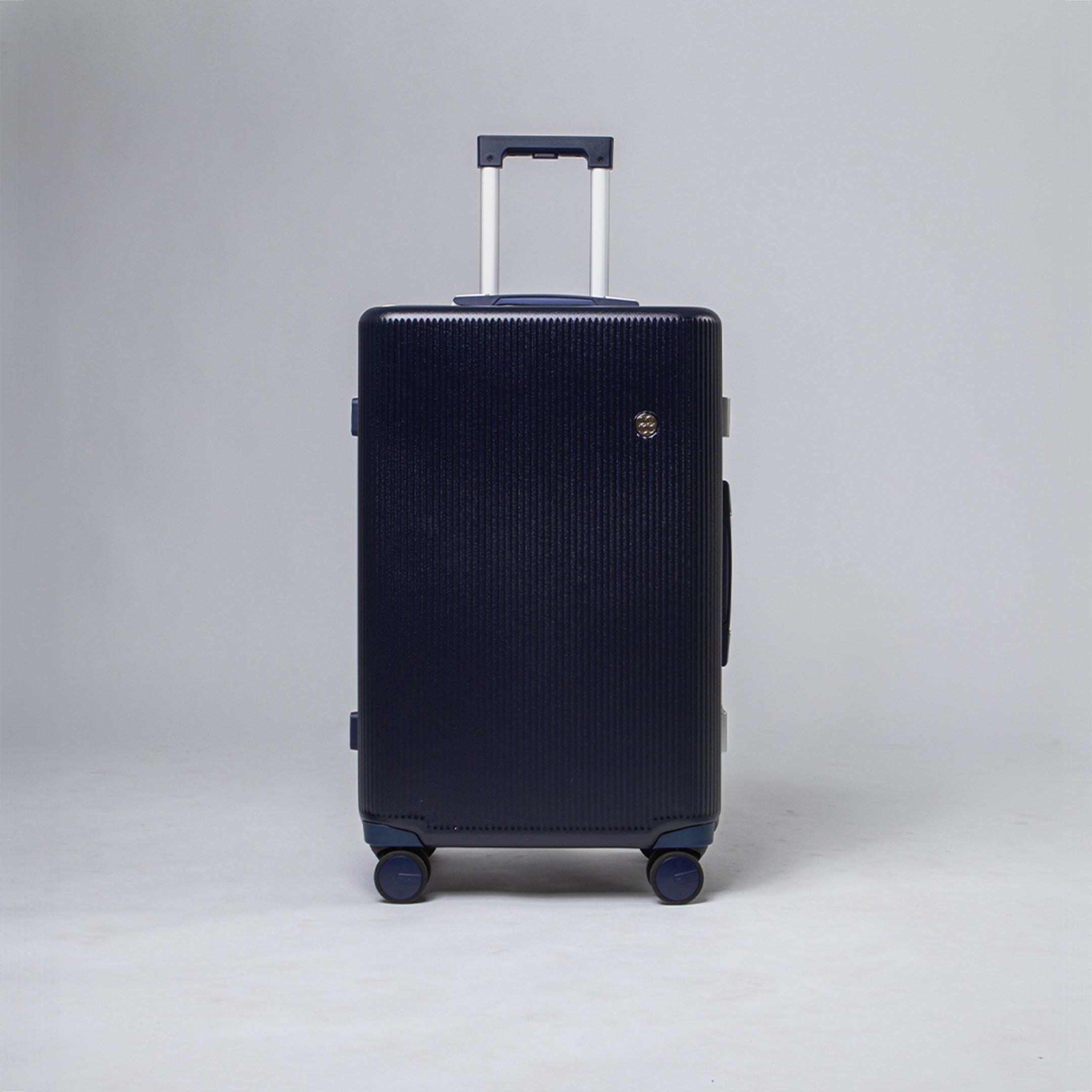 Quartz V.2 Aluminum frame Luggage กระเป๋าเดินทางโครงอลูมิเนียม