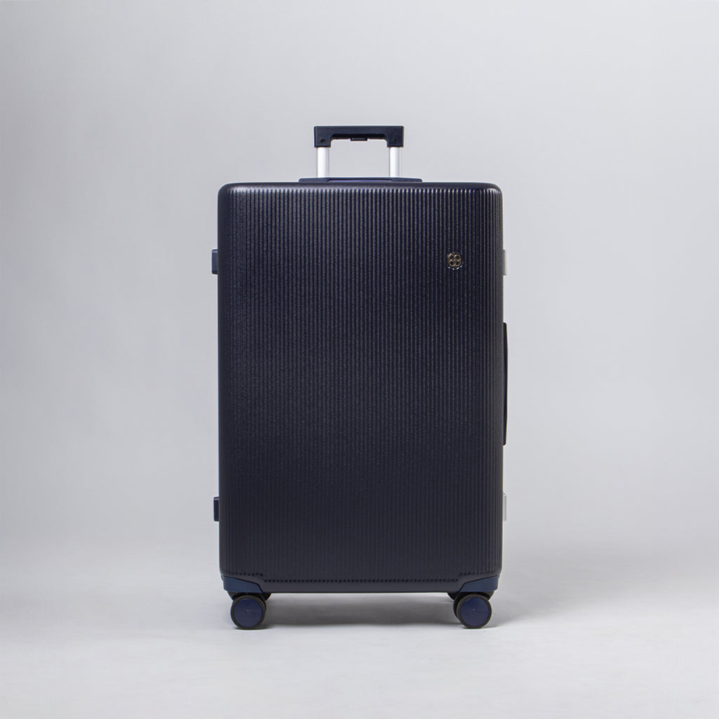 Quartz V.2 Aluminum frame Luggage กระเป๋าเดินทางโครงอลูมิเนียม