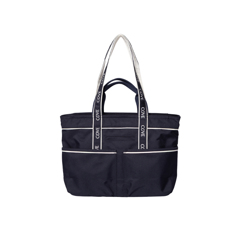 กระเป๋า Daytrip Laptop Tote รุ่น Court Culture 