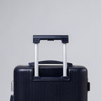 Quartz V.2 Aluminum frame Luggage กระเป๋าเดินทางโครงอลูมิเนียม